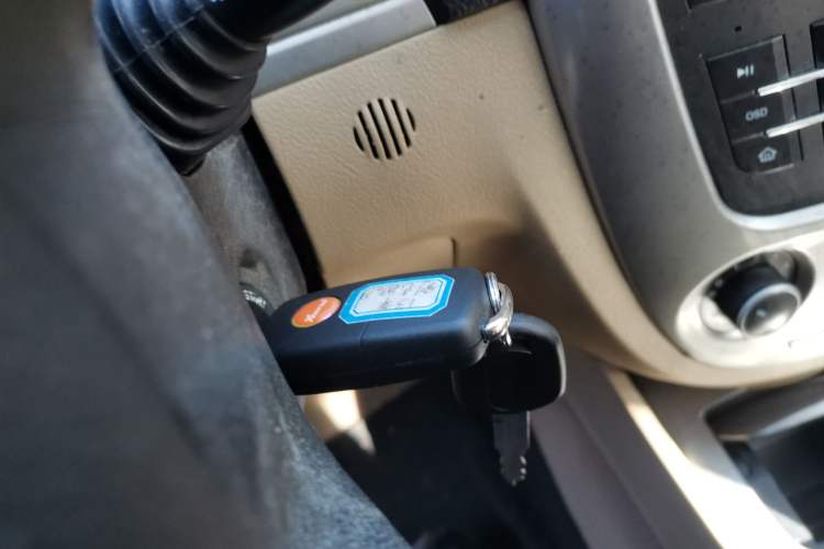 Used Buick Excelle 2013 1.5L Automatic Classic Model Vehicle Key