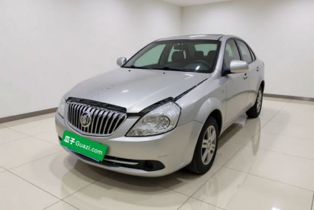 Buick Excelle 2013 1.5L Manual Classic Model d’occasion