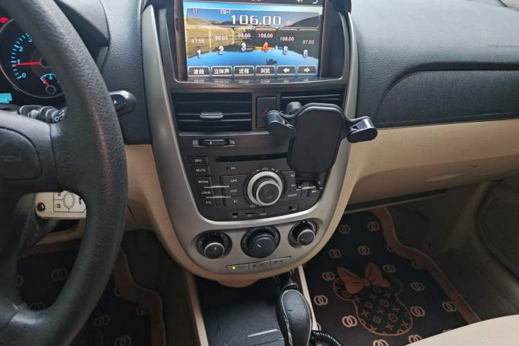 Used Buick Excelle 2013 1.5L Automatic Classic Model Audio And AC Panel
