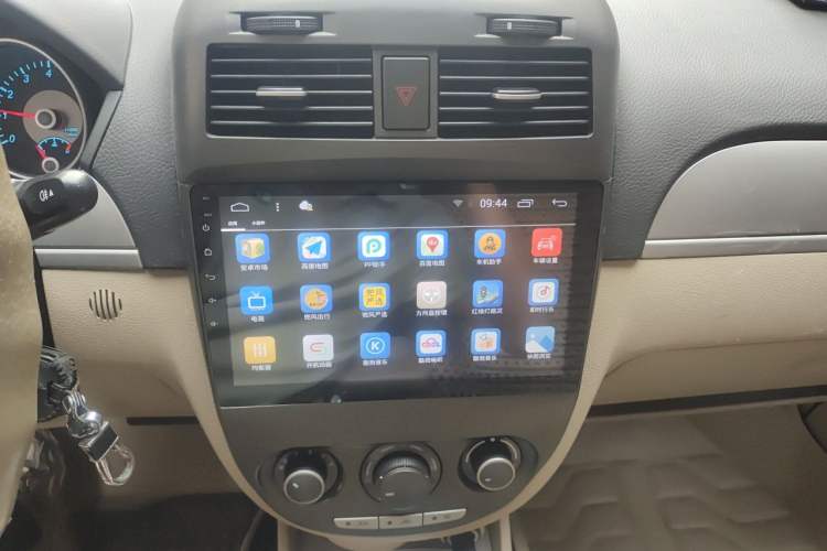 Used Buick Excelle 2013 1.5L Automatic Classic Model Audio And AC Panel