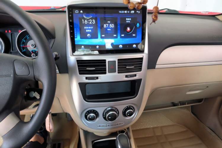 Used Buick Excelle 2013 1.5L Automatic Classic Model Audio And AC Panel