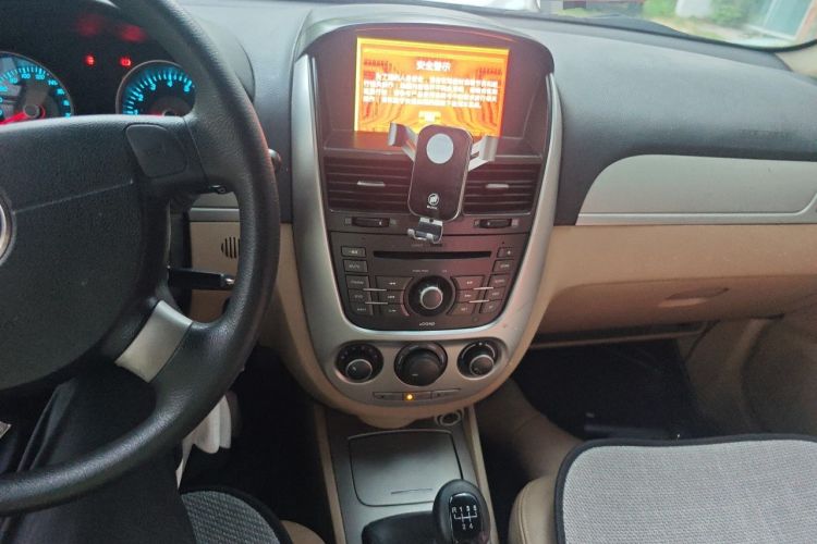 Used Buick Excelle 2013 1.5L Manual Classic Model Audio And AC Panel
