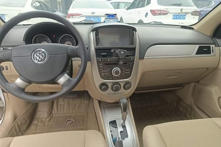 Used Buick Excelle 2013 1.5L Automatic Classic Model Audio And AC Panel