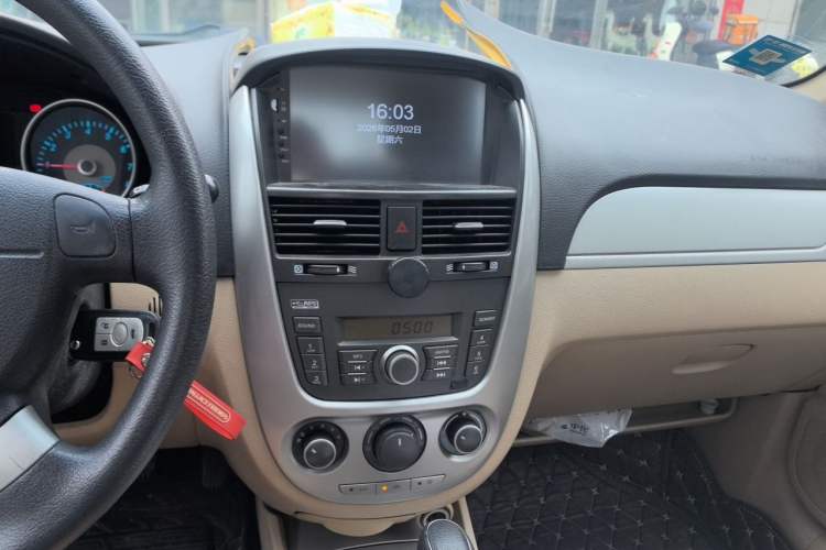 Used Buick Excelle 2013 1.5L Automatic Classic Model Audio And AC Panel