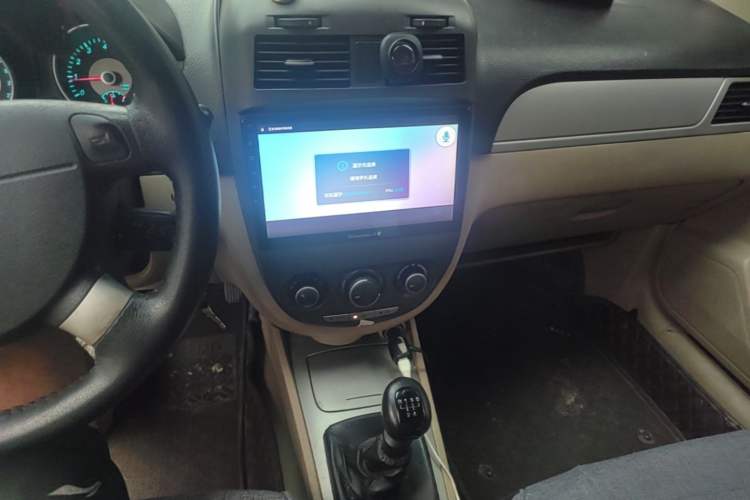 Used Buick Excelle 2013 1.5L Manual Classic Model Audio And AC Panel