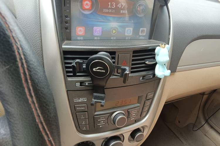 Used Buick Excelle 2013 1.5L Manual Classic Model Audio And AC Panel