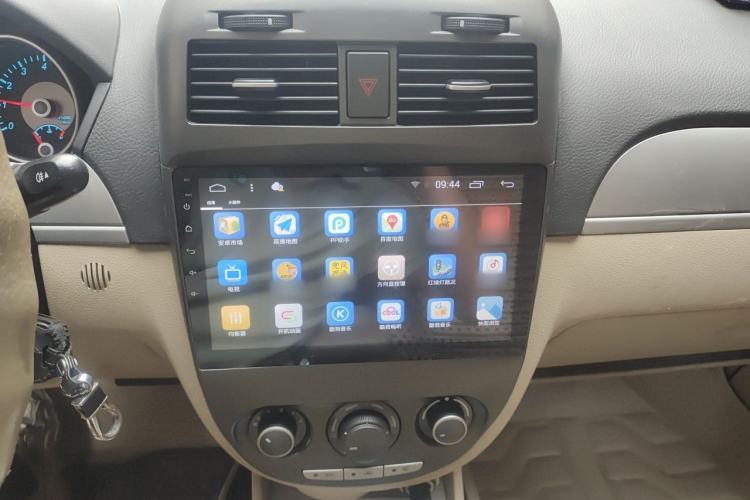 Used Buick Excelle 2013 1.5L Automatic Classic Model Audio And AC Panel