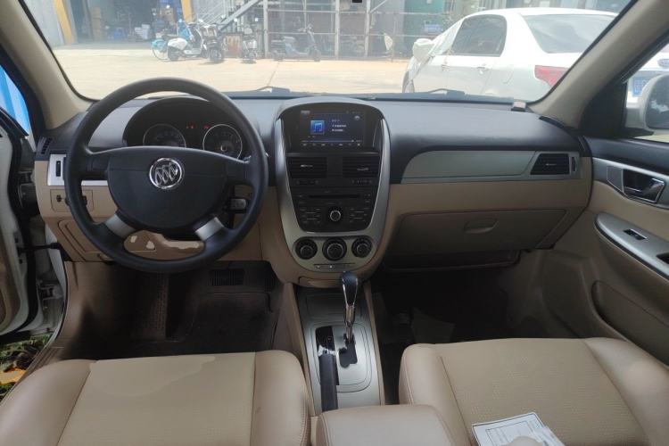 Used Buick Excelle 2013 1.5L Automatic Classic Model Center Console
