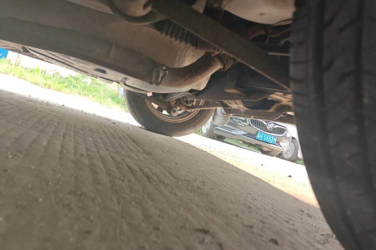 Used Buick Excelle 2013 1.5L Automatic Classic Model Chassis Front
