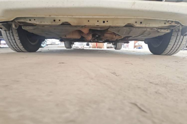Used Buick Excelle 2013 1.5L Automatic Classic Model Chassis Front