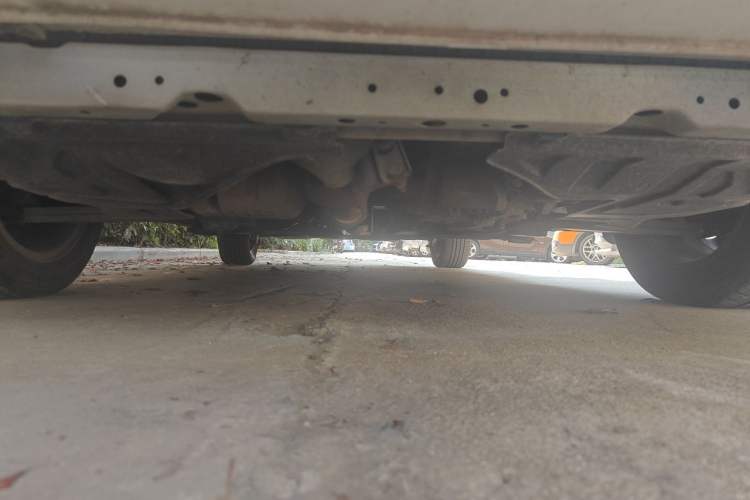 Used Buick Excelle 2013 1.5L Automatic Luxury Model Chassis Front