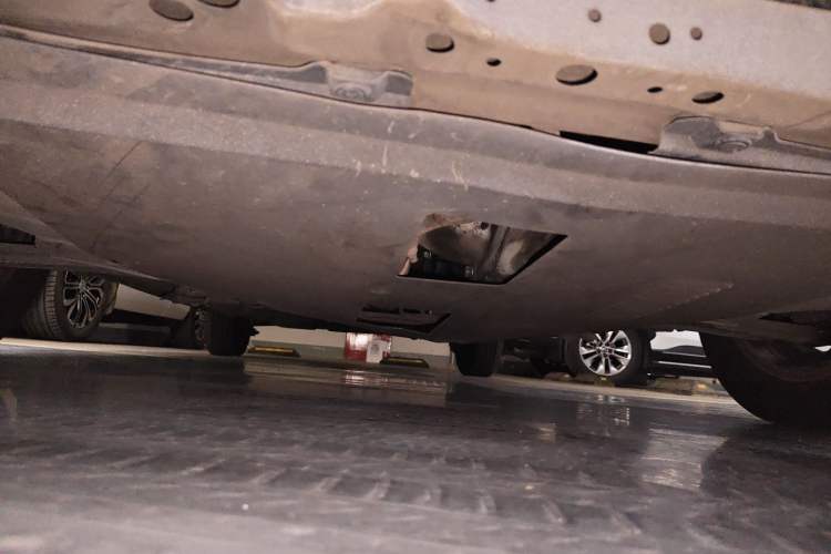 Used Buick Excelle 2013 1.5L Manual Classic Model Chassis Front