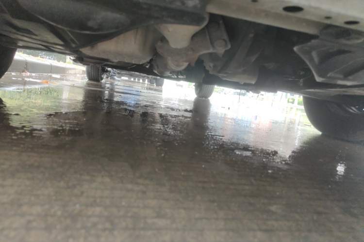 Used Buick Excelle 2013 1.5L Manual Classic Model Chassis Front