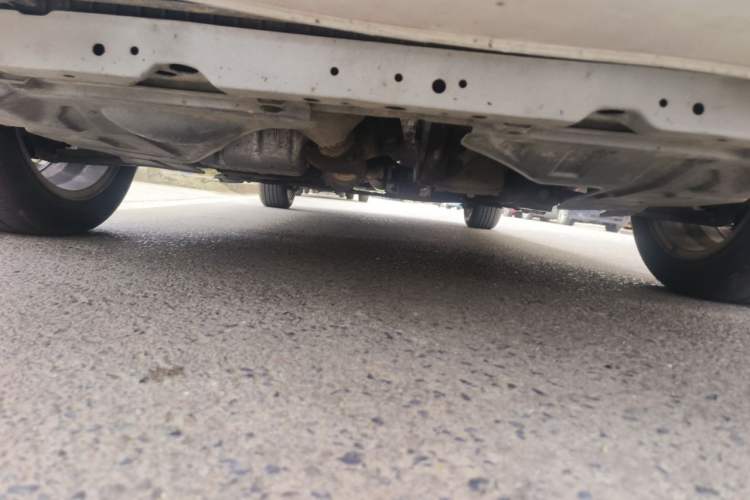 Used Buick Excelle 2013 1.5L Manual Luxury Model Chassis Front