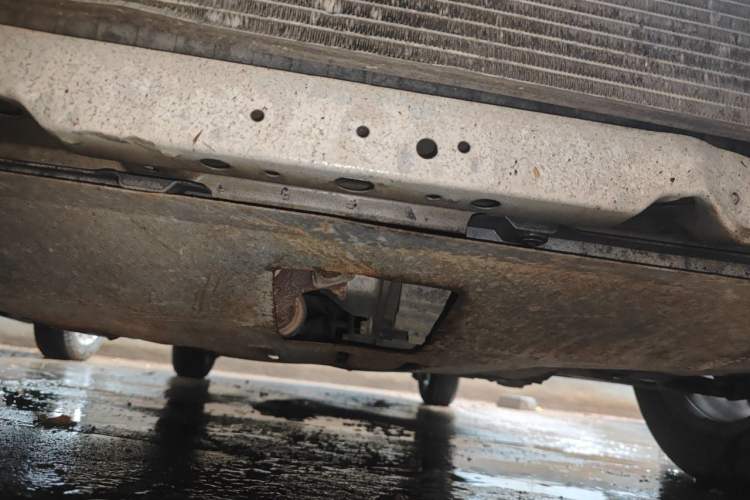 Used Buick Excelle 2013 1.5L Automatic Classic Model Chassis Front