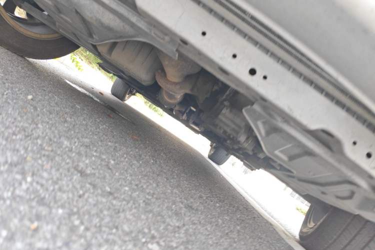 Used Buick Excelle 2013 1.5L Automatic Classic Model Chassis Front