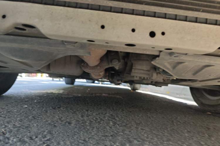 Used Buick Excelle 2013 1.5L Automatic Classic Model Chassis Front