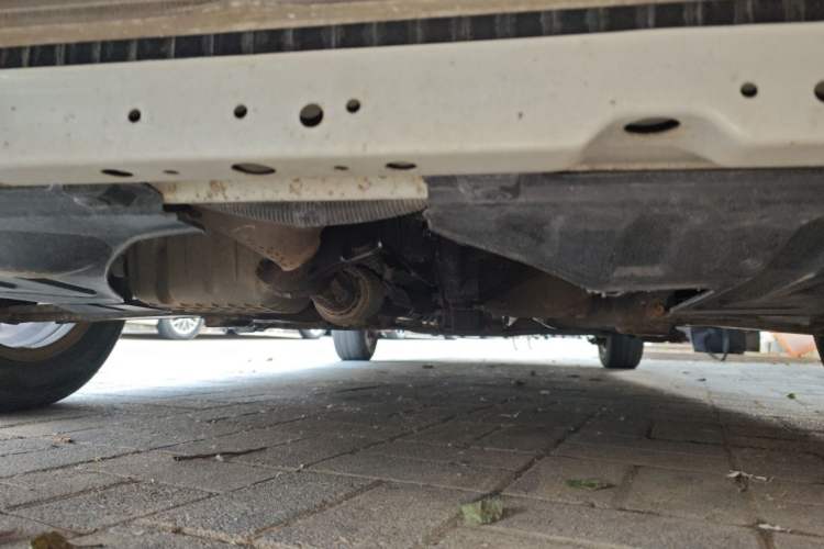 Used Buick Excelle 2013 1.5L Manual Classic Model Chassis Front