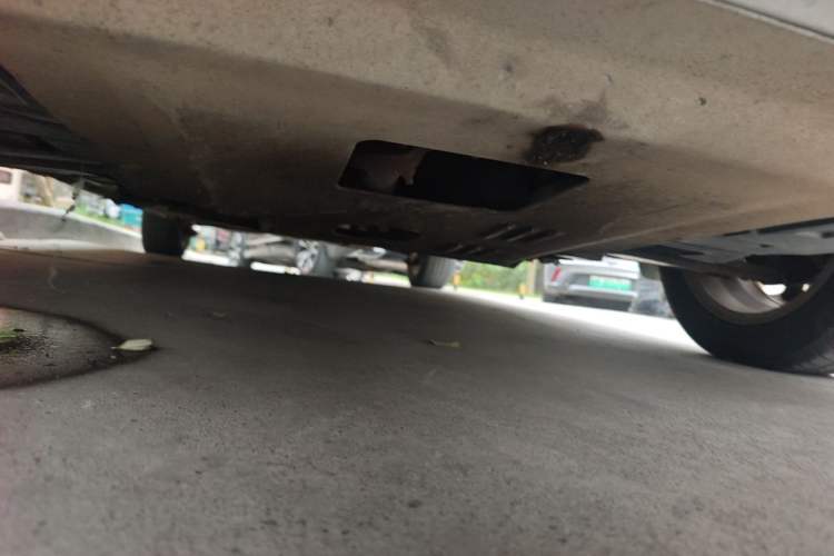 Used Buick Excelle 2013 1.5L Manual Luxury Model Chassis Front