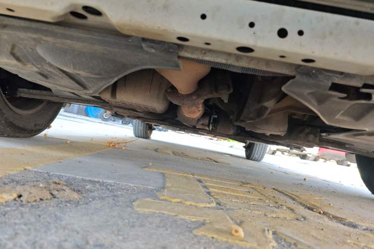 Used Buick Excelle 2013 1.5L Manual Classic Model Chassis Front