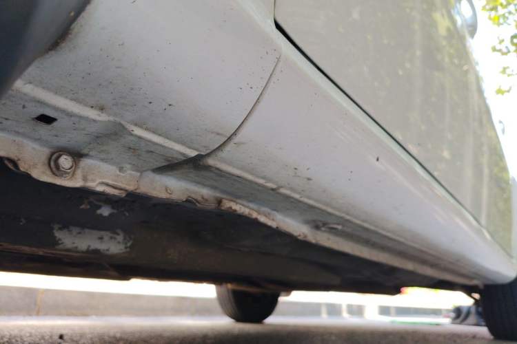 Used Buick Excelle 2013 1.5L Manual Classic Model Chassis Front Left