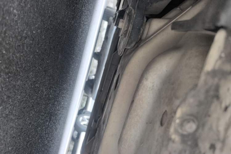 Used Buick Excelle 2013 1.5L Manual Classic Model Chassis Front Left
