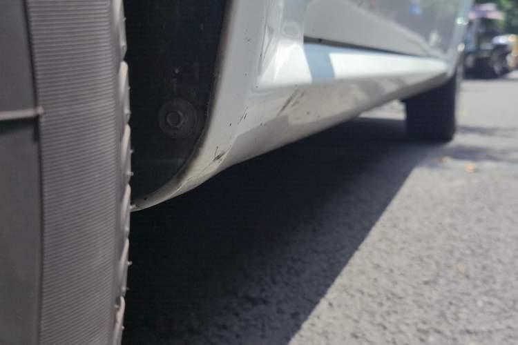 Used Buick Excelle 2013 1.5L Manual Luxury Model Chassis Front Left