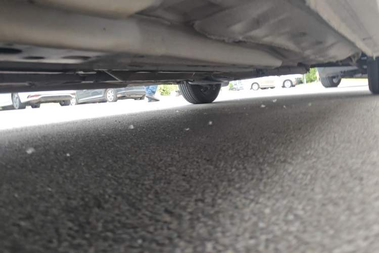 Used Buick Excelle 2013 1.5L Automatic Classic Model Chassis Front Left