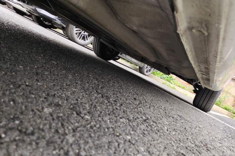 Used Buick Excelle 2013 1.5L Manual Classic Model Chassis Front Left