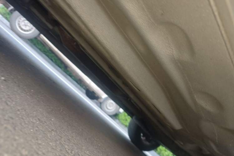 Used Buick Excelle 2013 1.5L Automatic Luxury Model Chassis Front Left