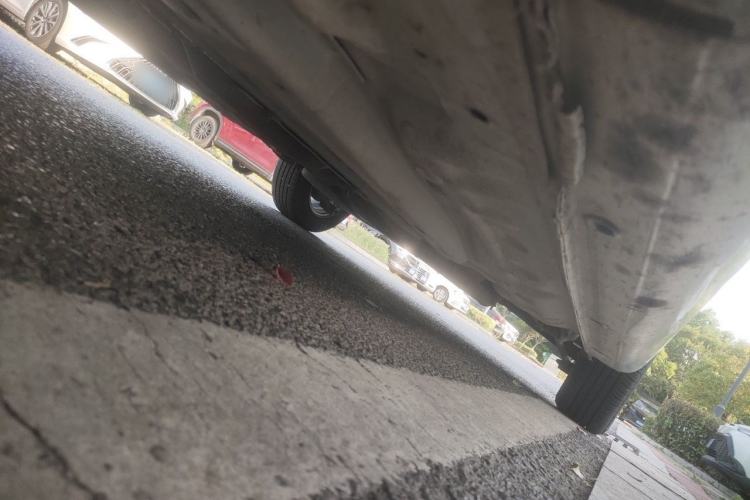 Used Buick Excelle 2013 1.5L Automatic Classic Model Chassis Front Left