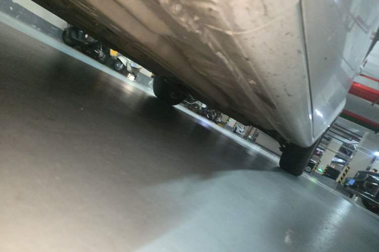 Used Buick Excelle 2013 1.5L Automatic Classic Model Chassis Front Left