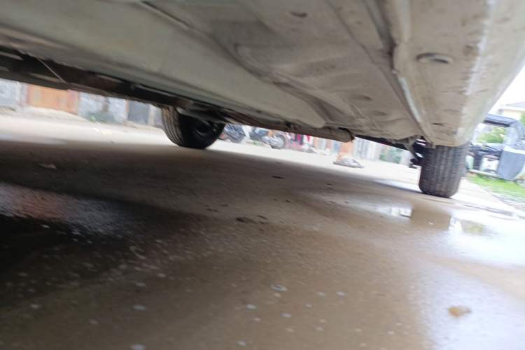 Used Buick Excelle 2013 1.5L Manual Classic Model Chassis Front Left