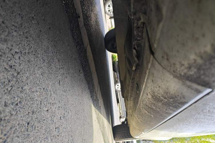 Used Buick Excelle 2013 1.5L Manual Classic Model Chassis Front Left
