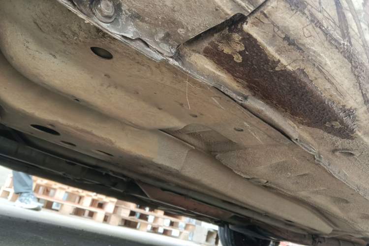 Used Buick Excelle 2013 1.5L Manual Classic Model Chassis Front Left