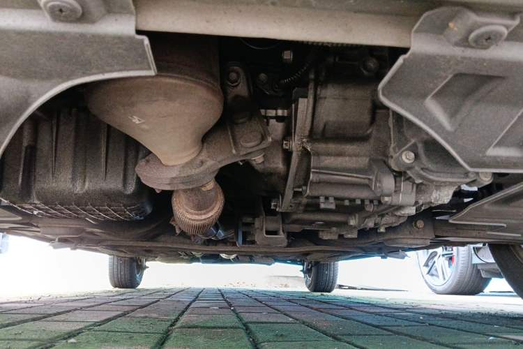 Used Buick Excelle 2013 1.5L Automatic Luxury Model Chassis Front
