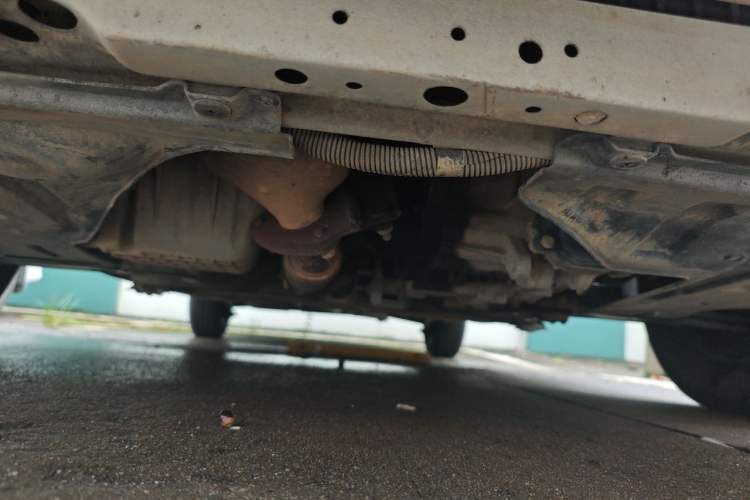 Used Buick Excelle 2013 1.5L Automatic Classic Model Chassis Front