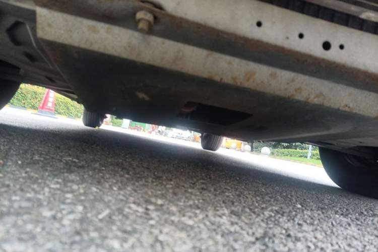 Used Buick Excelle 2013 1.5L Automatic Classic Model Chassis Front