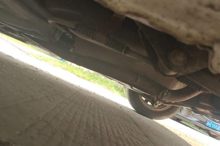 Used Buick Excelle 2013 1.5L Automatic Classic Model Chassis Front Right