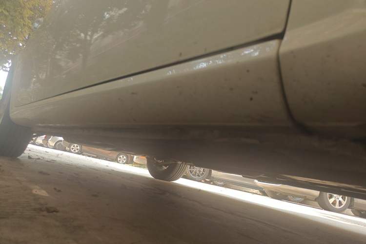 Used Buick Excelle 2013 1.5L Automatic Luxury Model Chassis Front Right