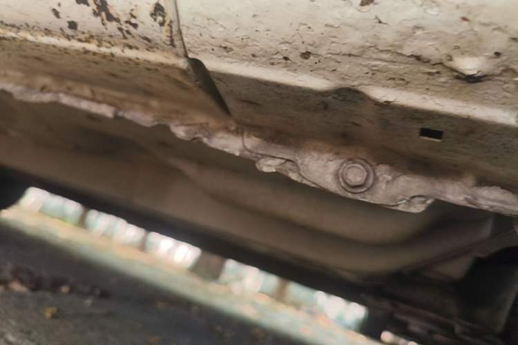 Used Buick Excelle 2013 1.5L Automatic Classic Model Chassis Front Right