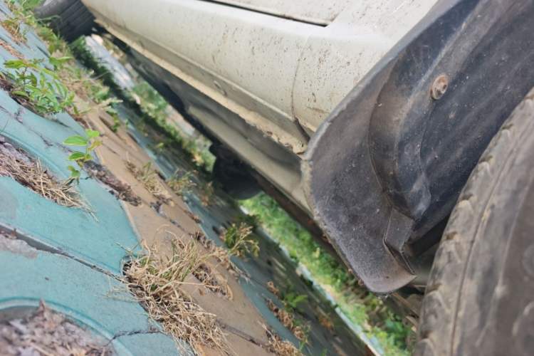 Used Buick Excelle 2013 1.5L Automatic Classic Model Chassis Front Right