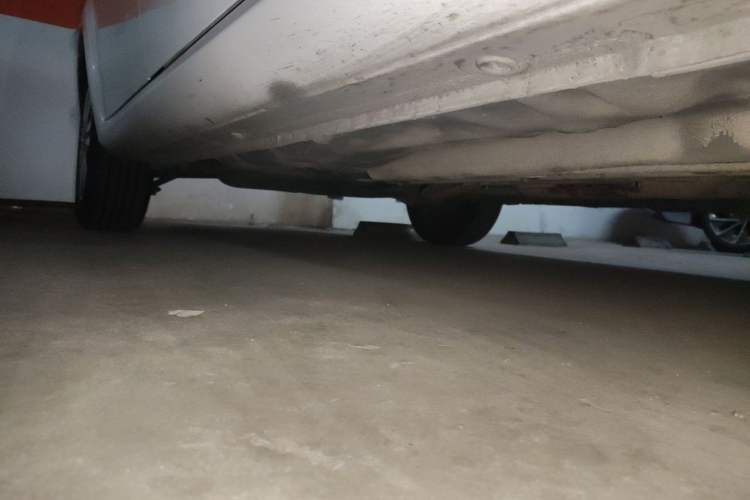 Used Buick Excelle 2013 1.5L Manual Classic Model Chassis Front Right