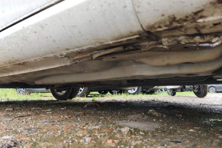 Used Buick Excelle 2013 1.5L Automatic Luxury Model Chassis Front Right