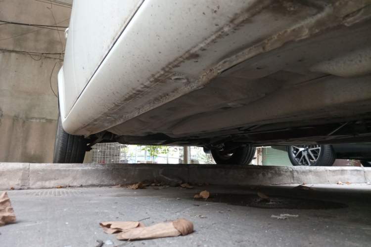 Used Buick Excelle 2013 1.5L Automatic Classic Model Chassis Front Right