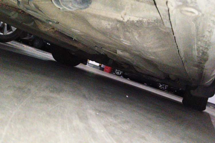 Used Buick Excelle 2013 1.5L Automatic Classic Model Chassis Front Right