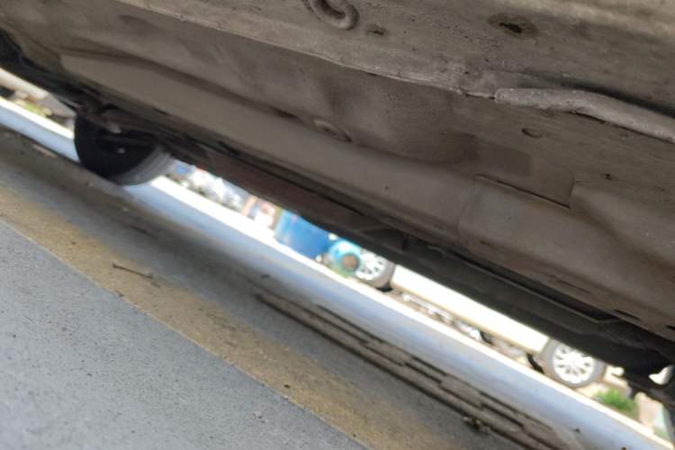 Used Buick Excelle 2013 1.5L Manual Classic Model Chassis Front Right