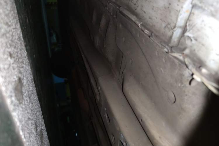 Used Buick Excelle 2013 1.5L Automatic Luxury Model Chassis Front Right