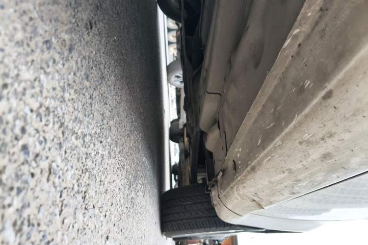 Used Buick Excelle 2013 1.5L Automatic Luxury Model Chassis Front Right