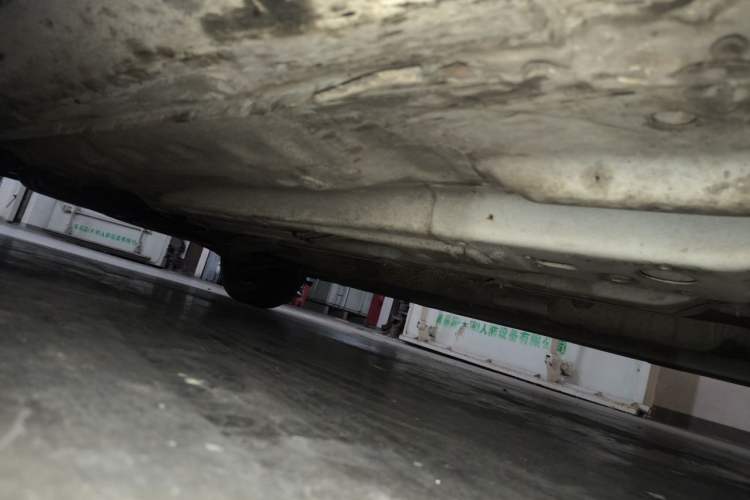 Used Buick Excelle 2013 1.5L Automatic Classic Model Chassis Front Right